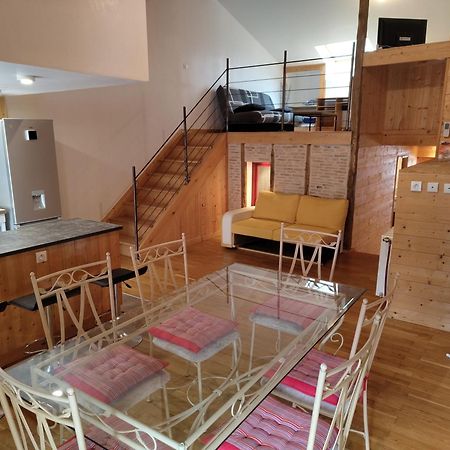 Le Chalet Parthenay Exterior photo